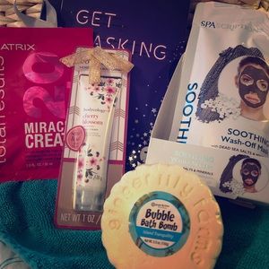 Facial and hair mask, bubble bar, lotion bundle
